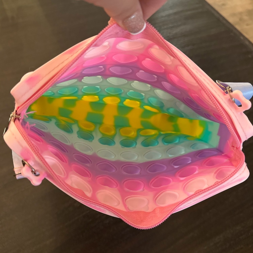 Pop It Girls Multi Color Purse - Picture 8 of 8